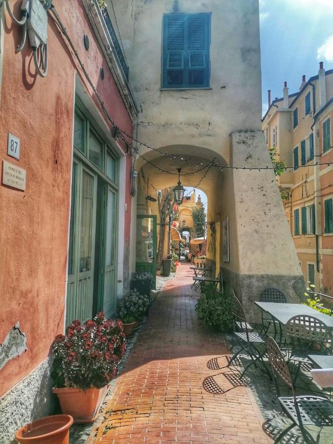 Vialunga Apartment In The Old Town Bordighera Dış mekan fotoğraf